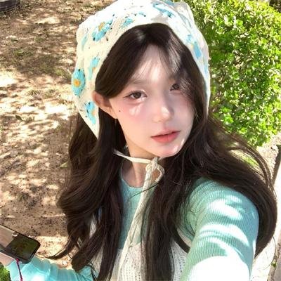 女孩的灵缇犬